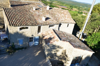 conduit de cheminée: toiture, rénovation de mas, terrassement, sous-oeuvre - Viguier maçonnerie à Apt, Bonnieux, Gargas, Gordes, Goult, Lacoste, Lourmarin, Maubec, Menerbes, Oppede, Roussillon, Rustrel, Saignon, St Saturnin, Villars en Luberon