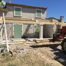 construction auvent 1: auvent, terrasse, plage, terrassement, restanque - Viguier maçonnerie à Apt, Bonnieux, Gargas, Gordes, Goult, Lacoste, Lourmarin, Maubec, Menerbes, Oppede, Roussillon, Rustrel, Saignon, St Saturnin, Villars en Luberon