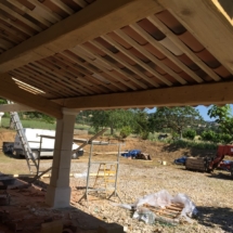 construction auvent 4: auvent, terrasse, plage, terrassement, restanque - Viguier maçonnerie à Apt, Bonnieux, Gargas, Gordes, Goult, Lacoste, Lourmarin, Maubec, Menerbes, Oppede, Roussillon, Rustrel, Saignon, St Saturnin, Villars en Luberon